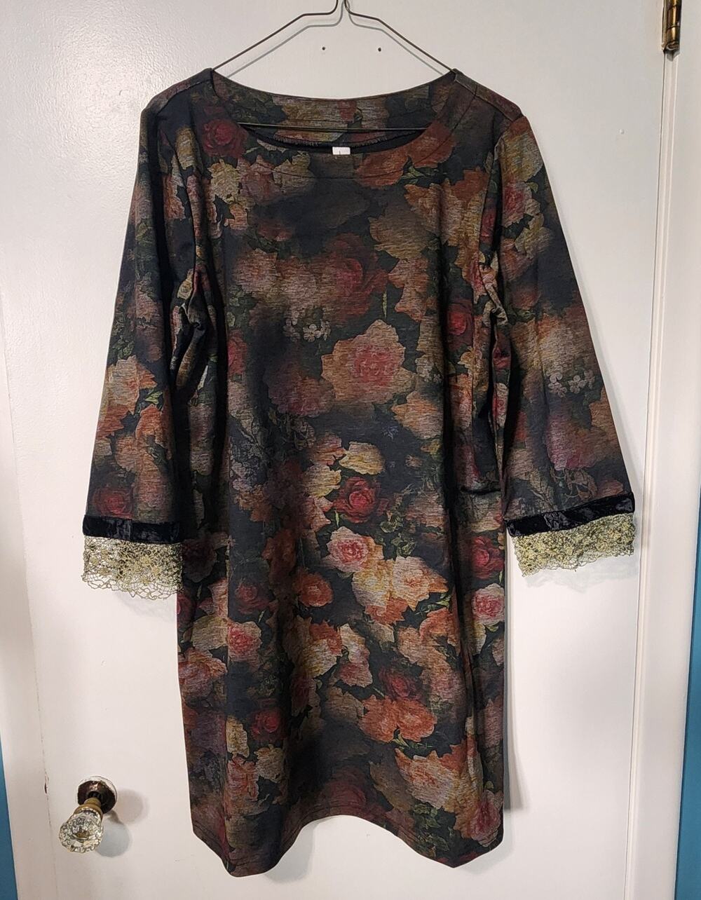Uncle Frank Size Large Anthropologie Tunic Black Floral Dress Lace Sleeve Whimsy